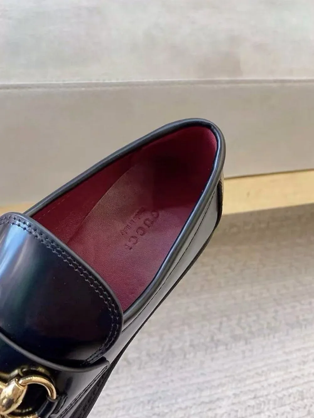 Gucci Horsebit Polished Leather Loafers